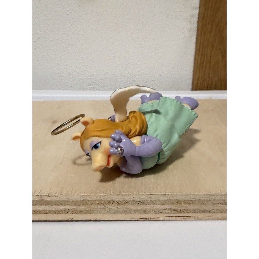 Vintage Hallmark Miss Piggy Angel Christmas Ornament - Picture 4 of 5